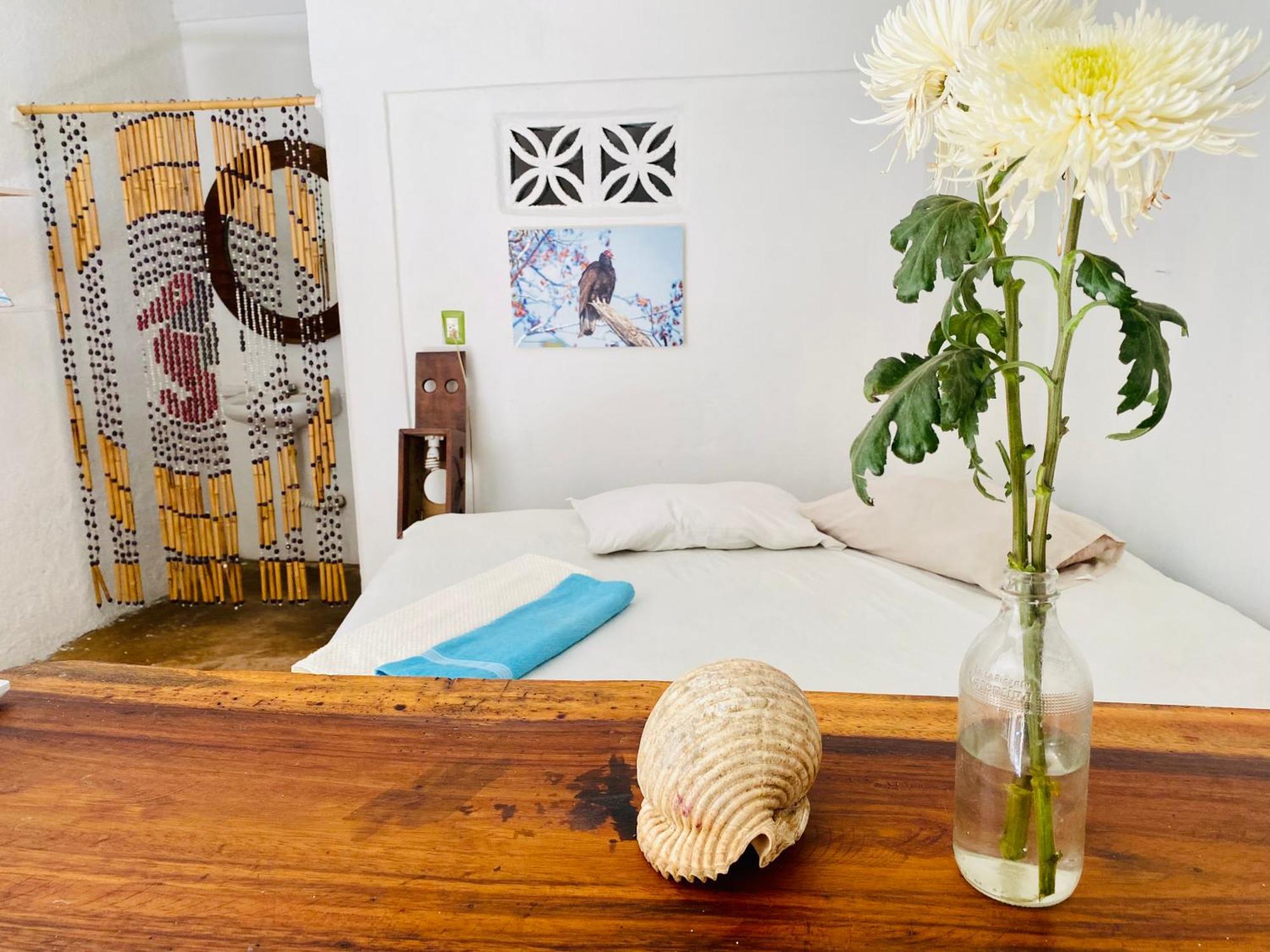 Hostal Mar De Fondo Зиполите Екстериор снимка
